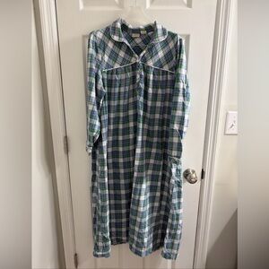 Vintage LL Bean Night Shirt Womens  Flannel Plaid Nightgown Medium M Petite